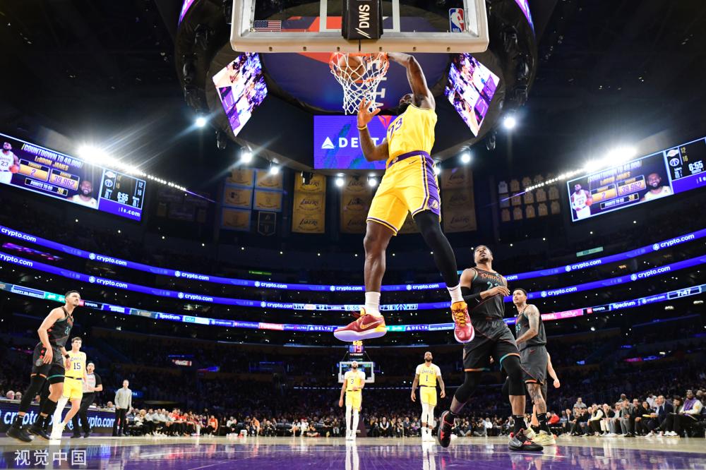 刻发挥超凡 刻发挥超凡